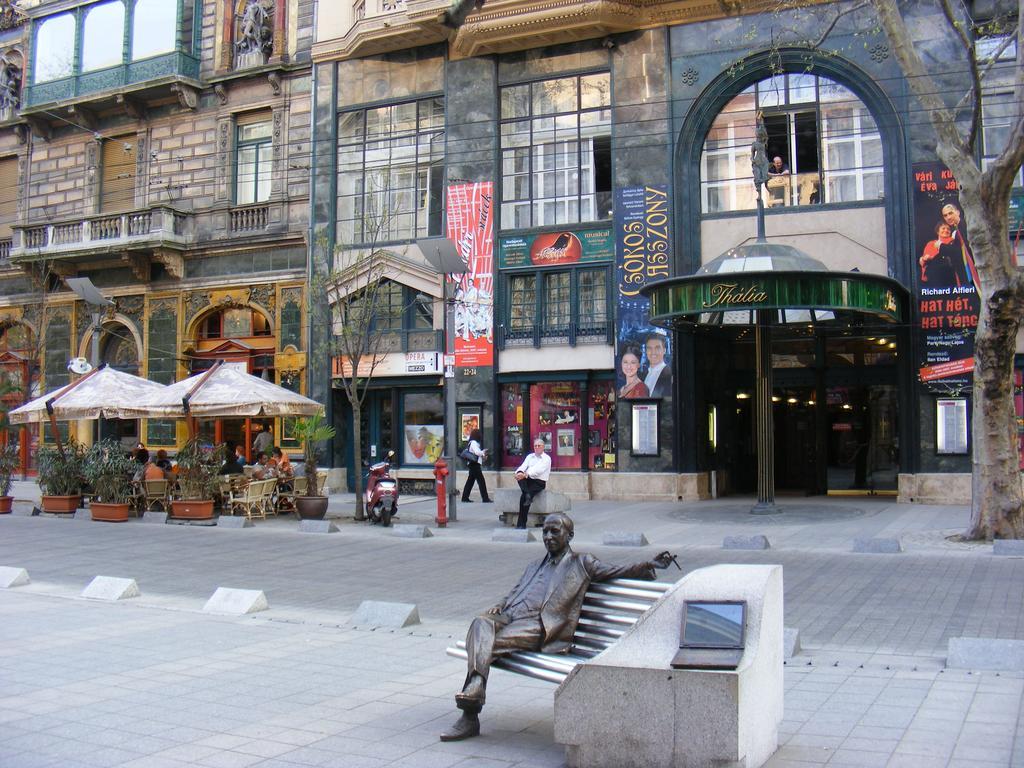 Hello Downtown Apartment - Broadway بودابست الغرفة الصورة