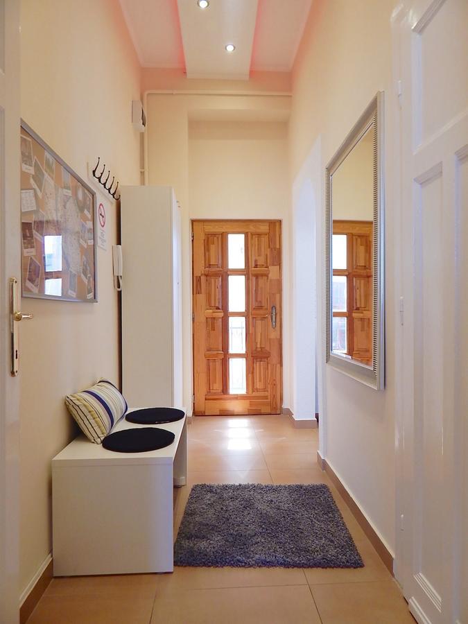 Hello Downtown Apartment - Broadway بودابست المظهر الخارجي الصورة